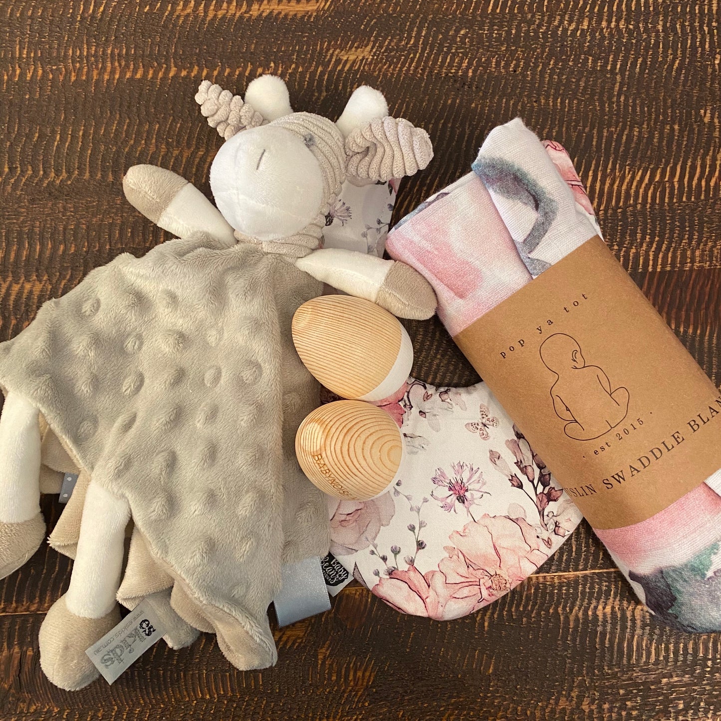 Giraffe Baby Bundle